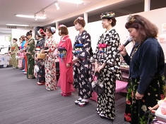 やまもとゆみ着物ショー｜乙女パズル