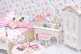 乙女のためのファションアイテムを集めたアパレル合同展示会。ガールズ4